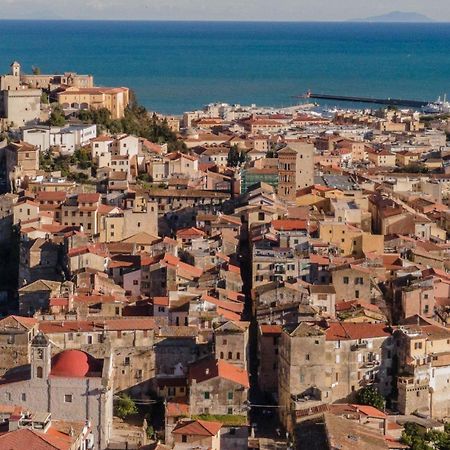 Torrione San Giovanni II Terracina Esterno foto